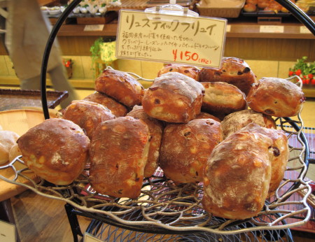 201304036_1.jpg