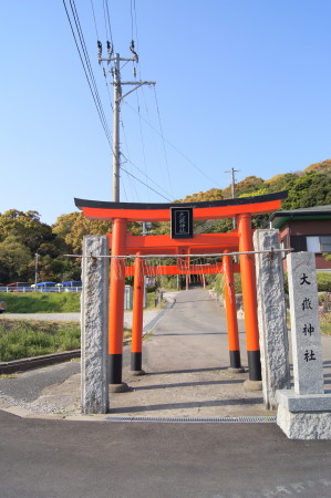 大嶽神社狛狐1_1.jpg