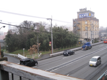 kousokubusstop3.jpg