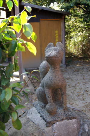大嶽神社狛狐7_1.jpg